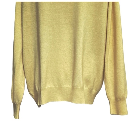 Malo Men’s Yellow Cashmere V-Neck Sweater. XL - Picture 12 of 15